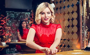 Đội ngũ hỗ trợ chuyên nghiệp 24/7 của mcw87